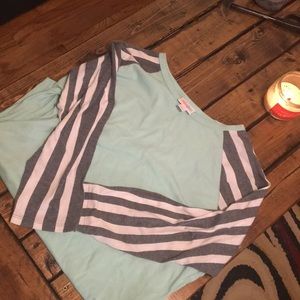 Lularoe randy baseball tee